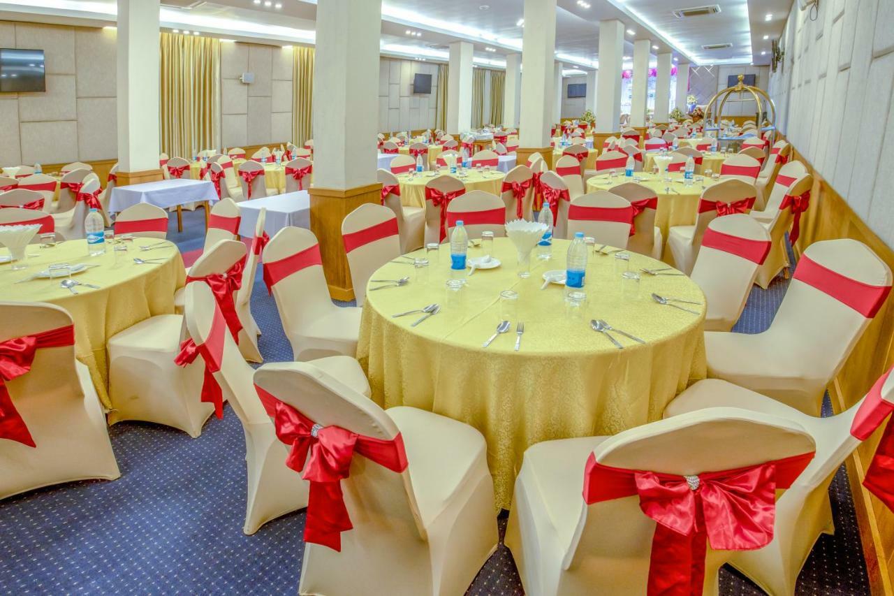 מאולמיין Ngwe Moe Hotel מראה חיצוני תמונה