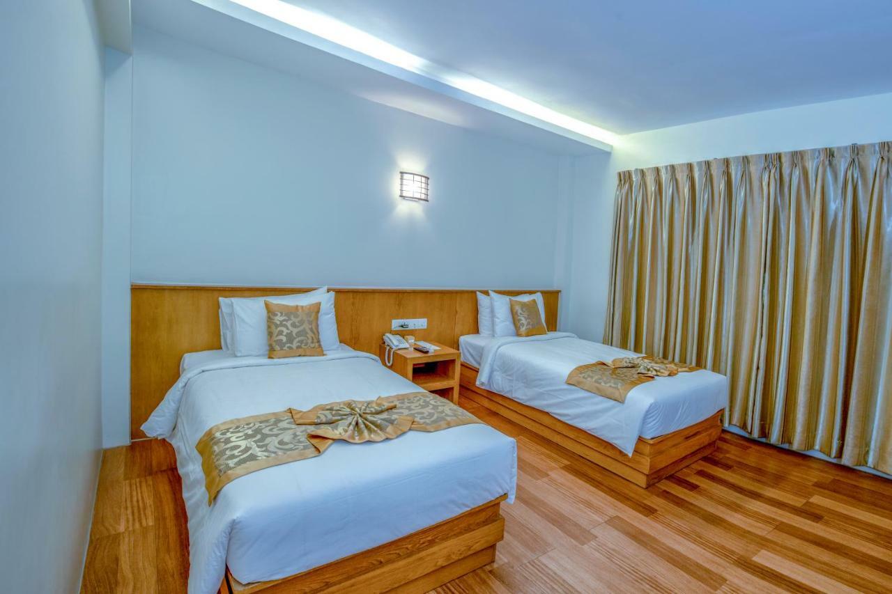 מאולמיין Ngwe Moe Hotel מראה חיצוני תמונה